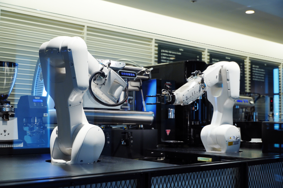 ▲현대카드 직원 편의공간 ‘더 로봇카페’