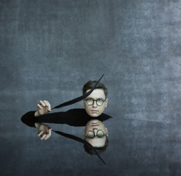 ▲비킹구르 올라프손(사진 = 유니버설뮤직 제공)