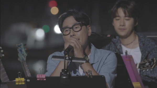 ▲'바라던바다' 윤종신(사진 = JTBC 제공)