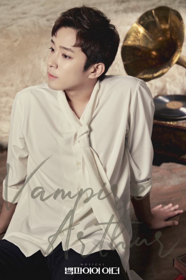 ▲이재진(사진제공=FNC엔터테인먼트)