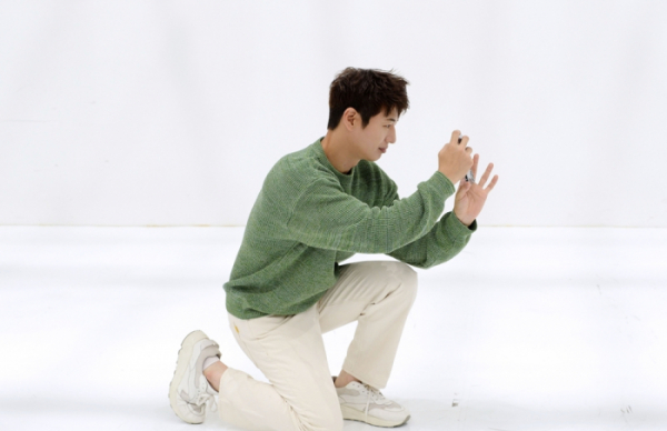 ▲손호영(사진 = 비트인터렉티브 제공)