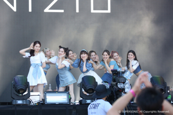▲NiziU(니쥬)(사진제공=©SUPERSONIC)