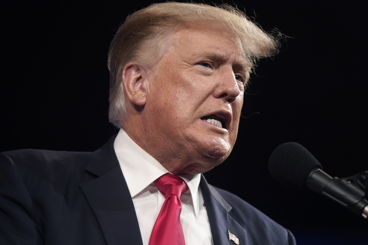 ▲도널드 트럼프 전 미국 대통령이 지난 7월 11일 텍사스주 댈러스에서 연설을 하고 있다. 댈러스/AP연합뉴스