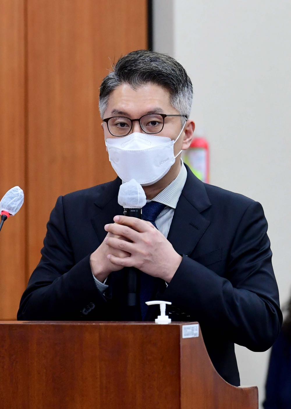 ▲5일 서울 여의도 국회에서 열린 과학기술정보방송통신위원회의 방송통신위원회 등에 대한 국정감사에서 류긍선 카카오모빌리티 대표가 의원 질의에 답하고 있다. 신태현 기자 holjjak@ (이투데이DB)