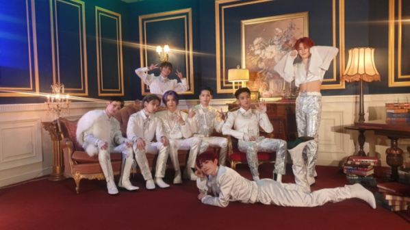 ▲엘라스트(사진=이엔터테인먼트 제공)