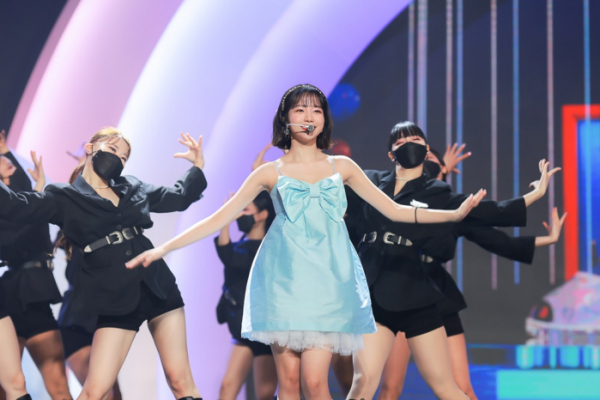 ▲조유리(사진 = 웨이크원 제공)