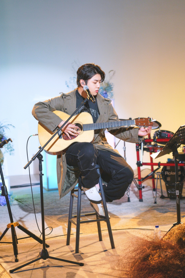 ▲<더듬이TV : 우당탕탕 안테나>(사진제공=카카오엔터테인먼트)