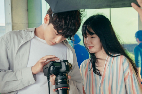 ▲'멜랑꼴리아' 임수정, 이도현(사진제공=tvN)