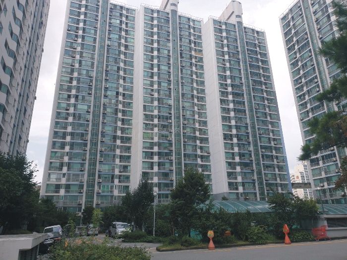 ▲경기 의정부시 장암동 장암동아 (사진제공=지지옥션)