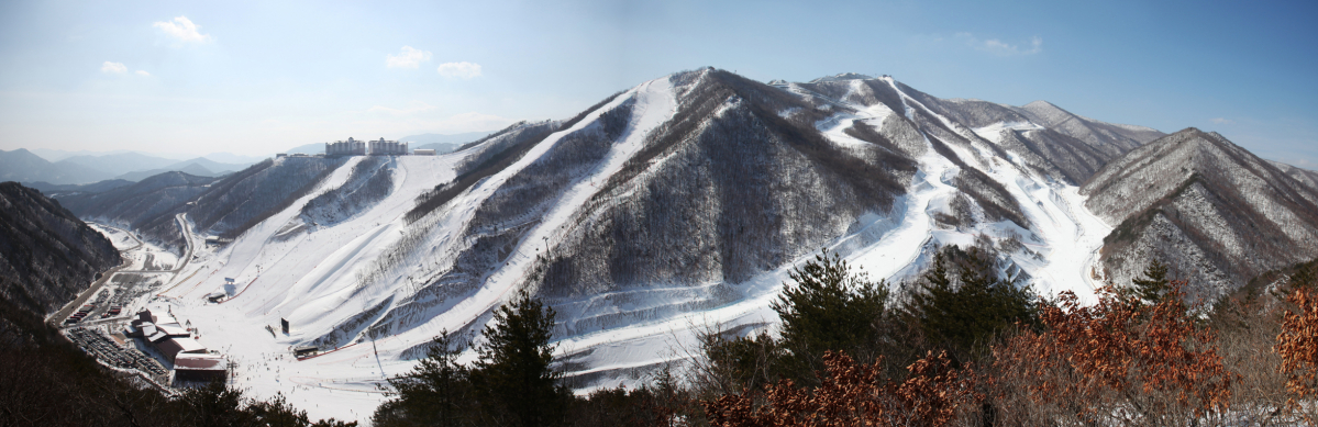 ▲오투리조트 스키장 슬로프 전경 (자료제공=부영그룹)