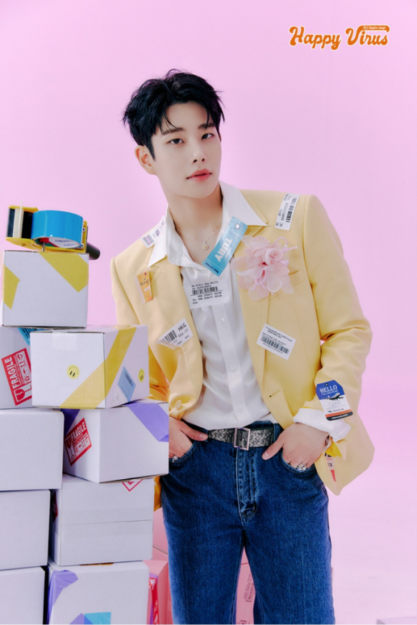 ▲아스트로 MJ(사진 = 판타지오뮤직 제공)