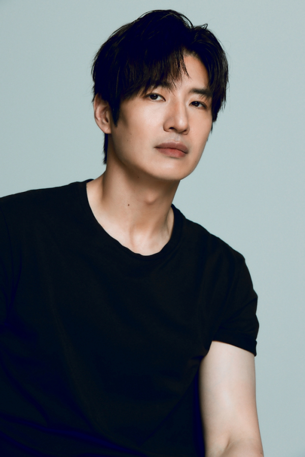 ▲손호영(사진 = 비트인터렉티브 제공)