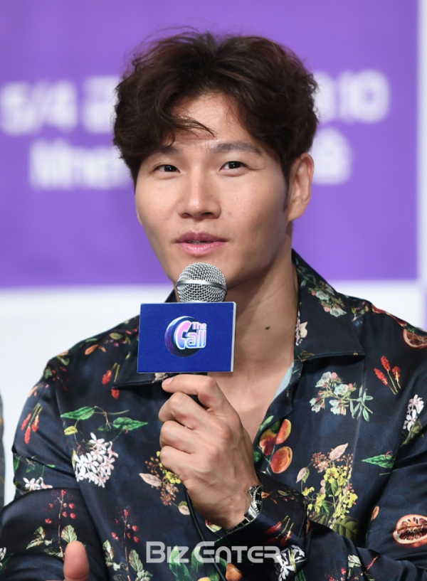 ▲약물로 근육을 키우는 '로이더' 의혹에 가수 김종국이 최근 도핑 검사를 진행했다.(비즈엔터DB)