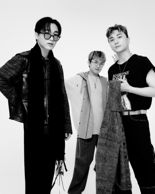 ▲웨이브 투 어스(사진 = WAVY 제공)