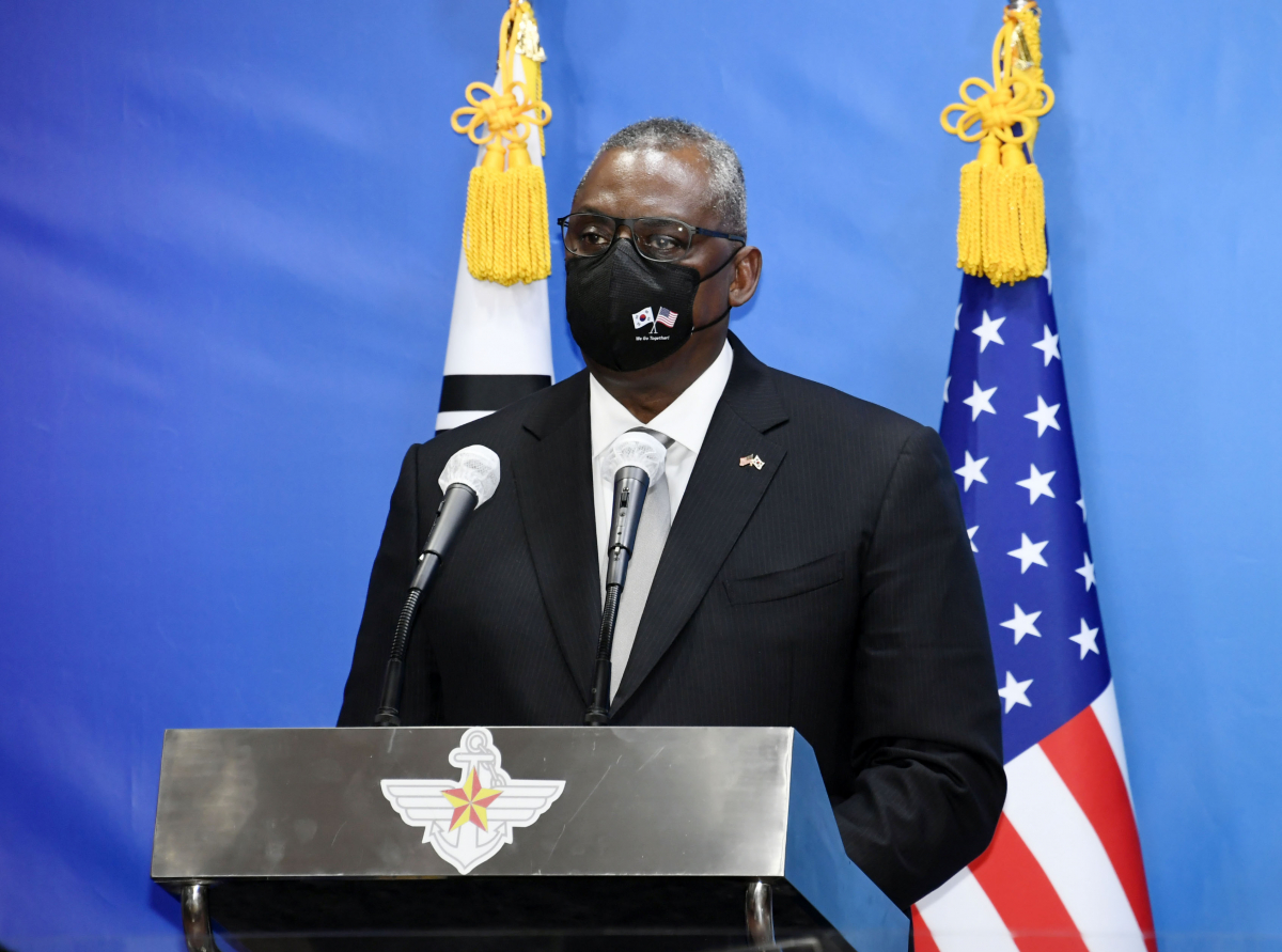 ▲로이드 오스틴 미국 국방부 장관이 2일 서울 용산구 국방부에서 열린 제53차 한·미 안보협의회의(SCM) 회담을 마치고 브리핑룸에서 공동기자회견을 하고 있다. (사진공동취재단)