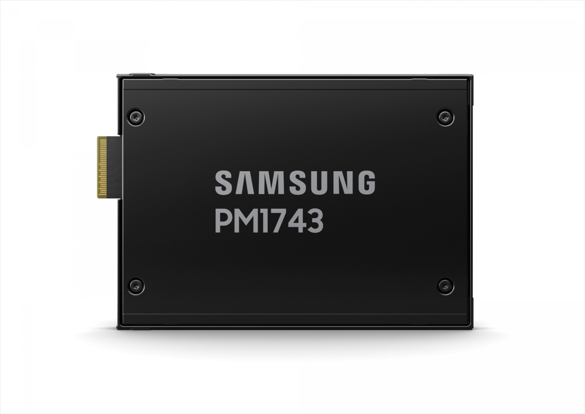 ▲삼성전자 PCIe 5.0 SSD PM1743 (사진제공=삼성전자)