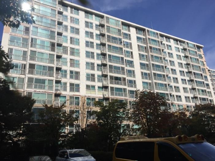 ▲경기 파주시 동패동 1687 숲속길마을6단지 동문굿모닝힐 603동 11층 1104호 (사진제공=지지옥션)