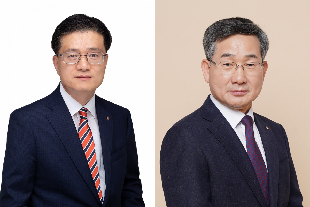 ▲이현준 쌍용C&E 대표집행임원 사장(왼쪽)과 김두만 쌍용C&E 부사장. (사진제공=쌍용C&E)