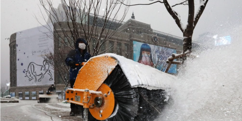▲제설 작업. (연합뉴스)