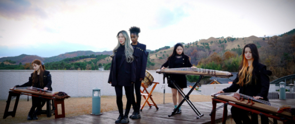 ▲블랙스완&박고은(사진제공=디알엔터테인먼트)