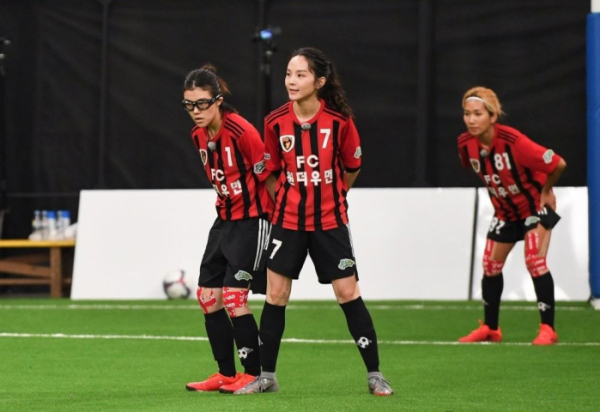 ▲황소윤(왼쪽부터), 송소희, 요니P(사진제공=SBS)