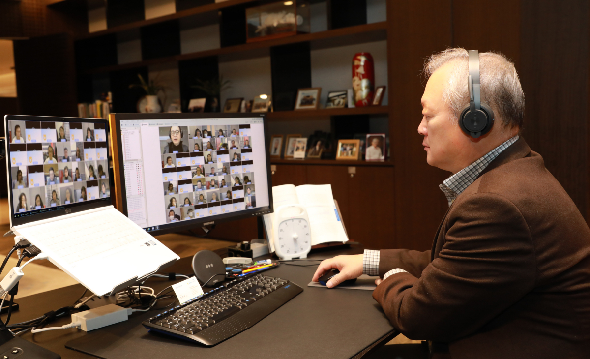 ▲정영채 NH투자증권 사장이 6일 ‘2022년 리더스 컨퍼런스’에서 ‘고객 중심’의 중요성에 대해 다시 한번 강조했다. (사진 = NH투자증권 제공)