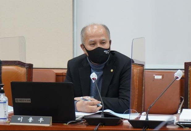 ▲국회 정무위원회 소속 이용우 더불어민주당 의원 (사진 = 이용우 의원실 제공)