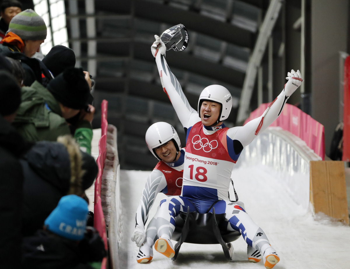 ▲(뉴시스) 20188 평창 동계올림픽 루지 국가대표로 출전한 박진용(28·경기도주택도시공사)·조정명(28·강원도청)
