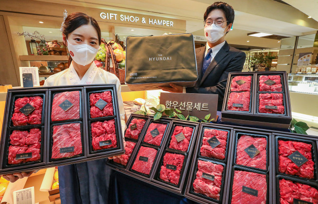 ▲현대백화점의 설 선물세트(사진제공=현대백화점)