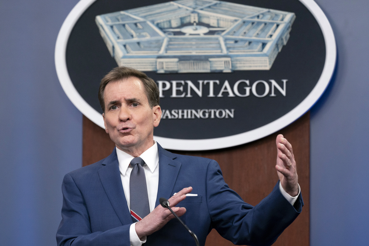 ▲존 커비 미국 국방부 대변인이 27일(현지시간) 펜타곤에서 미디어 브리핑을 하고 있다. 워싱턴D.C./AP뉴시스