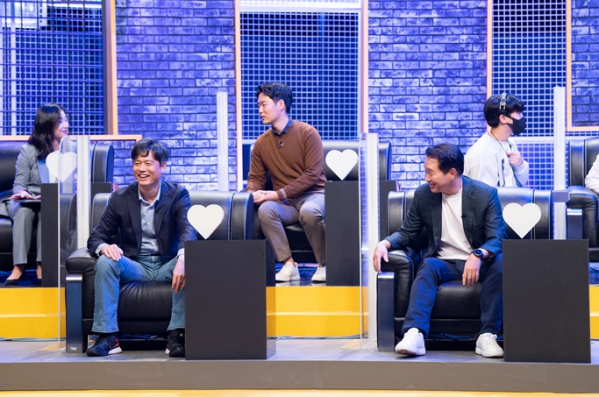 ▲'아이디어리그' 멘토링 군단(사진제공=SBS)