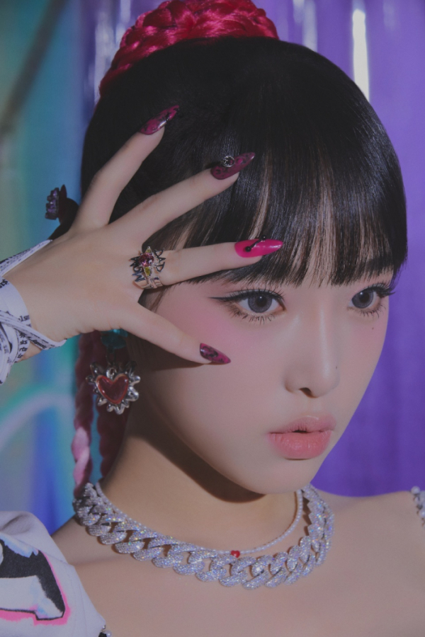 ▲최예나(사진 = 위에화엔터테인먼트 제공)