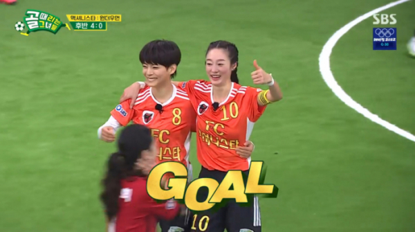 ▲'골 때리는 그녀들' 정혜인, 최여진(사진=SBS 방송화면 캡처)