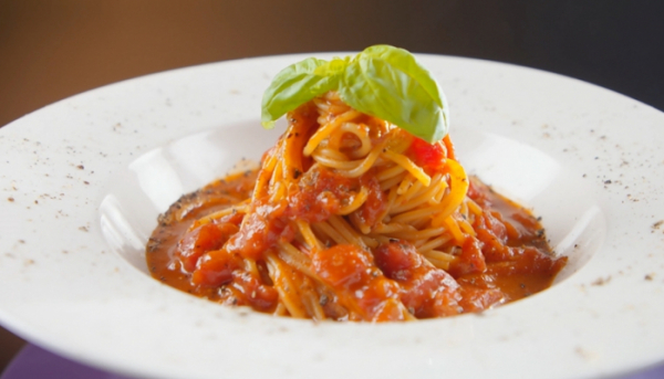 ▲'편스토랑' 류수영의 원팬 토마토버터파스타(사진제공=KBS 2TV)