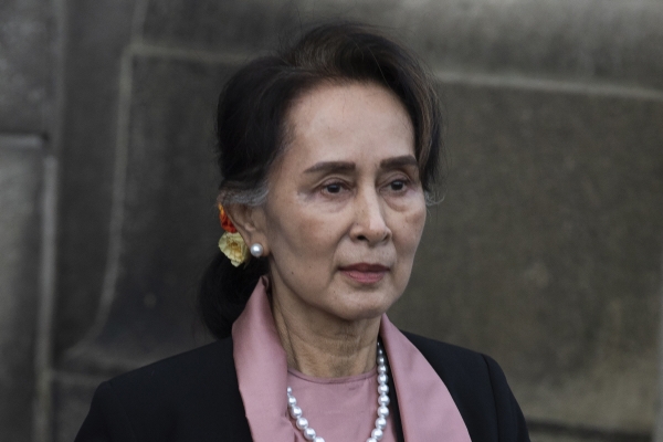 ▲아웅산 수치 미얀마 국가 고문이 2019년 12월 10일 네덜란드 헤이그 국제형사재판소에 출석하고 있다. 헤이그/AP뉴시스
