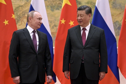 ▲블라디미르 푸틴 러시아 대통령과 시진핑 중국 국가주석이 4일 중국 베이징에서 정상회담을 가졌다. 베이징/AP연합뉴스
