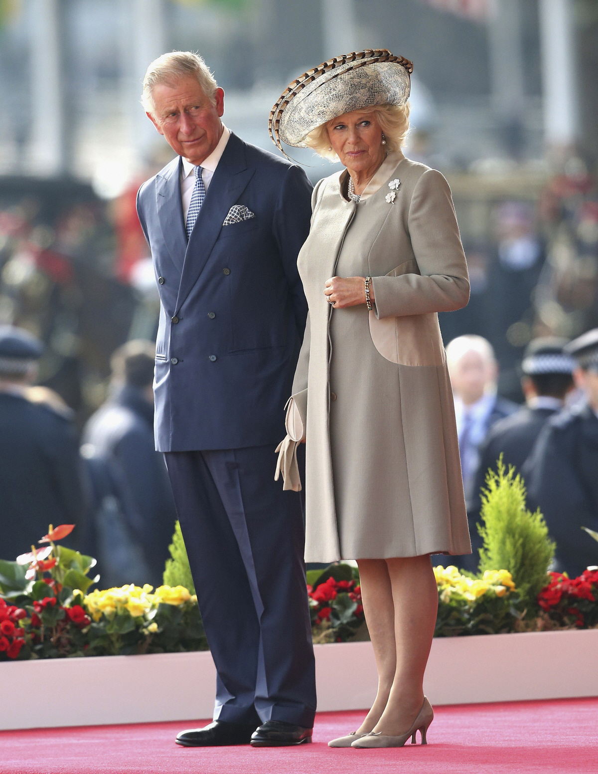 ▲찰스 영국 왕세자와 왕세자 비인 카밀라 콘월 공작부인이 2015년 10월 20일 런던에서 열린 시진핑 중국 국가주석 국빈방문 환영식에 참석하고 있다. 런던/AP연합뉴스
