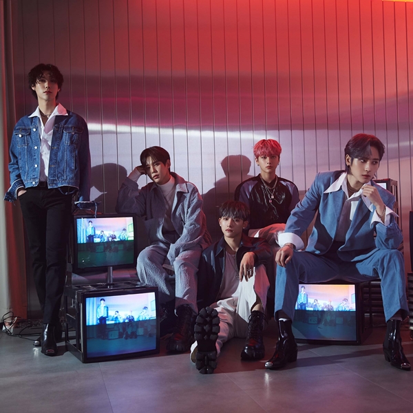 ▲청공소년(사진=크롬엔터테인먼트)