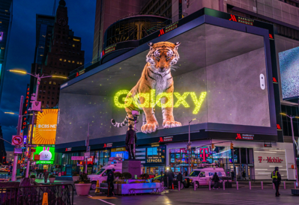▲미국 뉴욕 타임스스퀘어(Times Square)에서 진행중인 3D 옥외광고 모습 (사진제공=삼성전자)