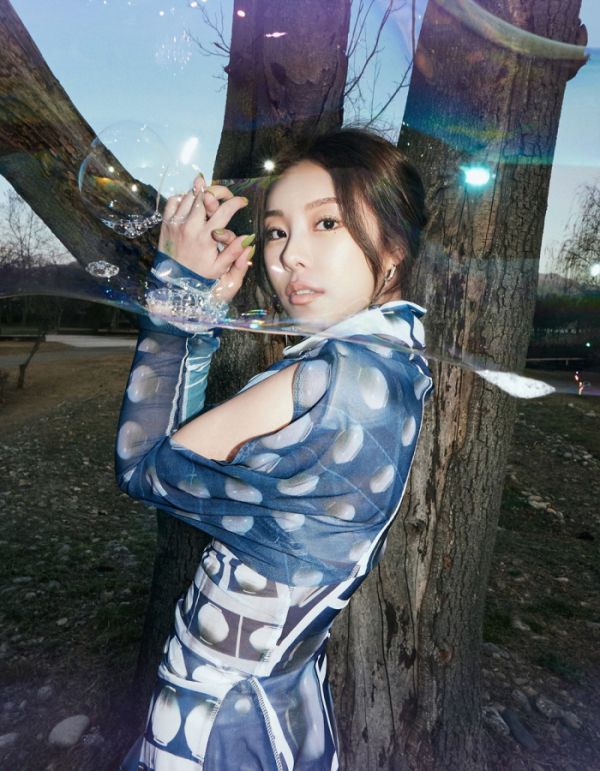 ▲휘인(사진 = 더라이브레이블 제공)