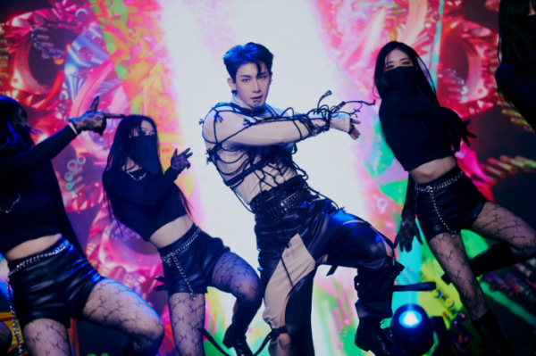 ▲유니버스(UNIVERSE) 온라인 쇼케이스(원호) 현장 포토(사진제공=엔씨소프트(NC)/클렙(Klap))