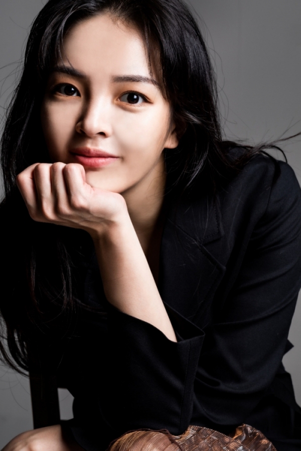 ▲안다은(사진 = 에이드뮤직 제공)