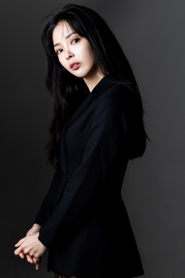 ▲안다은(사진 = 에이드뮤직 제공)