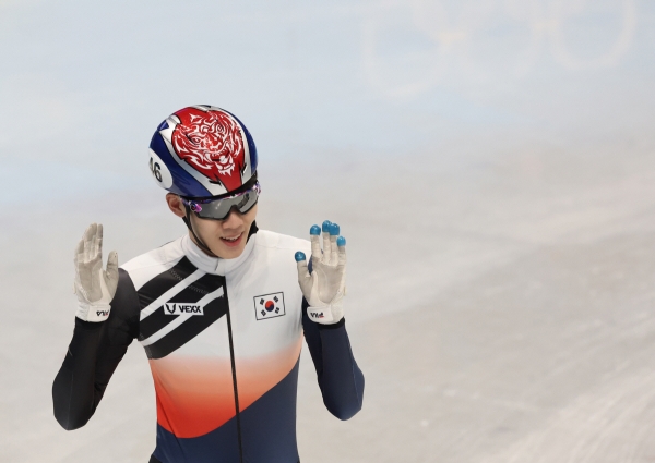 ▲(연합뉴스) 2022 베이징 동계올림픽 쇼트트랙 남자 5000m 계주 은메달리스트 이준서(한국체대)
