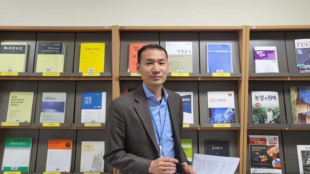 ▲조인성 한국고용정보원 빅데이터서비스개발TF팀장.  (사진제공=한국고용정보원)