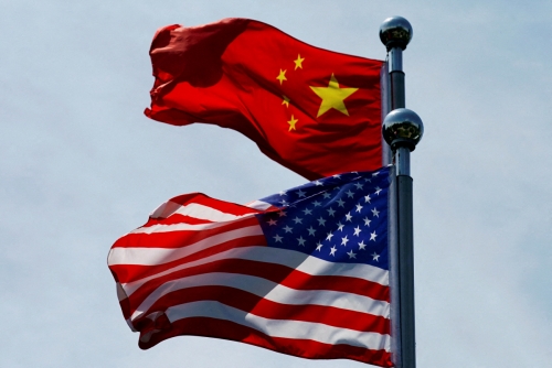 ▲미국과 중국 국기가 걸려 있다. 로이터연합뉴스
