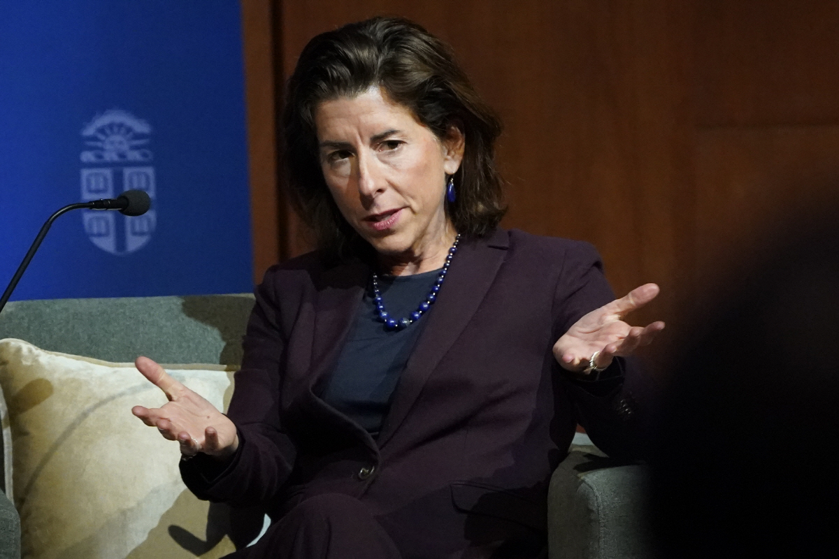 ▲지나 러몬도 미국 상무장관이 15일 브라운대에서 연설하고 있다. 프로비던스/AP뉴시스
