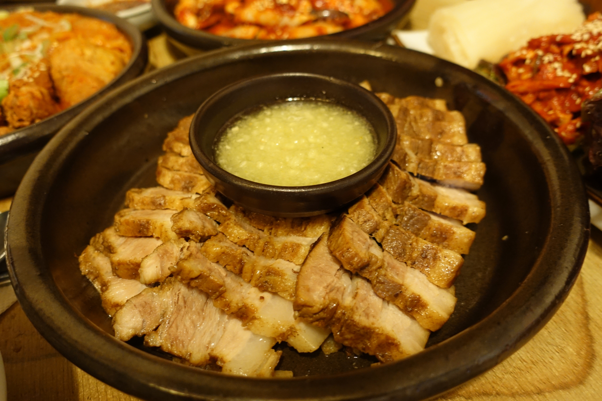 (출처=네이버 '인사동마늘보쌈' 업체제공사진)