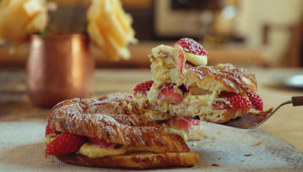 ▲'서민갑부' 용인 대형 베이커리 카페 밧줄(로프) 모양 빵(사진제공=채널A)