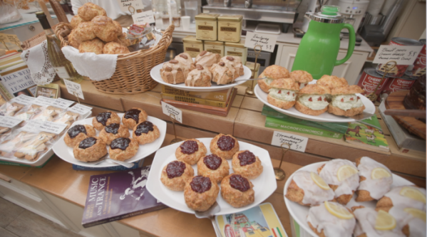 ▲'한 번쯤 멈출 수밖에' 익선동 스콘 디저트 카페(사진제공=KBS 2TV)